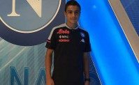 Jordan Napoletano firma con il Napoli: il baby talento era seguito anche da altri club