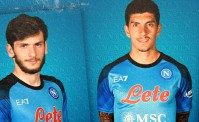 Incredibile in Georgia, a Tbilisi si vendono maglie di tutti i giocatori del Napoli (FOTO)