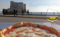 Guida Michelin 2017: le migliori sei pizzerie d'Italia sono tutte a Napoli! La classifica