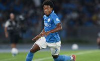 Napoli in crescita, ma serve la svolta. Contro il Bologna toccher&agrave; a Neres