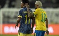 Neymar ballava in un bar, ha finto l'infortunio? Un testimone svela tutto