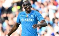 Osimhen, il PSG offre 90 milioni. Anche il Liverpool s'inserisce per il nigeriano