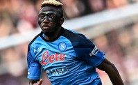 Dalla Germania: Osimhen, la compagna spinge per il ritorno in Bundesliga: il motivo