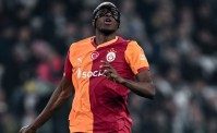 Osimhen nel mirino della Premier. Il Galatasaray fissa un prezzo stellare