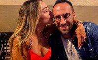 Ospina, giro romantico in macchina con la moglie: Felice inizio di settimana (VIDEO)