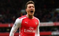 METROPOLIS - Napoli scatenato, avviata la trattativa per Ozil. De Laurentiis...