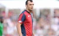 VIDEO - Florenzi spinge Pandev, per Di Bello non � rigore. Bergomi: Assurdo, lo ha visto!. Costacurta...