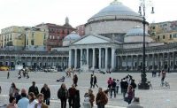 Coronavirus, ordinanza di De Magistris: le 49 strade di Napoli a rischio chiusura!