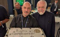 Torta di compleanno per De Laurentiis, brindisi allo stadio Maradona