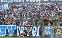 Striscione a Portici: La vostra presenza sar� sempre indesiderata