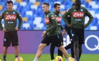 Napoli, i calciatori hanno fatto una richiesta a De Laurentiis! Insigne non � contro Ancelotti. Allan...