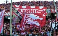 Striscione dei tifosi della Roma per la Salernitana: Ottimo rapporto tra le due tifoserie