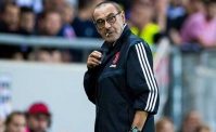 VIDEO - Autogol scatenati, Allegri e Sarri come Morgan e Bugo a Sanremo. Intanto all'Inter...