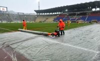 Coppa Italia, Verona-Venezia sospesa per maltempo: grandinano albicocche