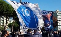 Pap�, � oggi, il Napoli dedica una bellissima clip ai tifosi: Bentornati allo Stadio