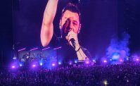 Tiziano Ferro: Napoli &egrave; la citt&agrave; dei miracoli e ne vado geloso. Mi ha benedetto