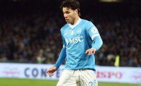 Tegola Vergara, lascia il campo per infortunio. La nota della SSC Napoli