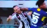 Juventus fermata a Verona, i tifosi: Fallo da rosso non visto e rigore assurdo, vogliono favorire i soliti