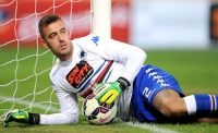 VIDEO - Viviano, ma che fai? Disastroso esordio per l'ex Samp con lo Sporting!