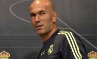 La rivincita di Benitez, Zidane s'inginocchia: Per noi la Liga � finita