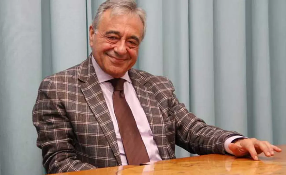 Cesarano e Trombetti: le critiche di Conte all’ambiente napoletano sono un’occasione persa per il tecnico salentino