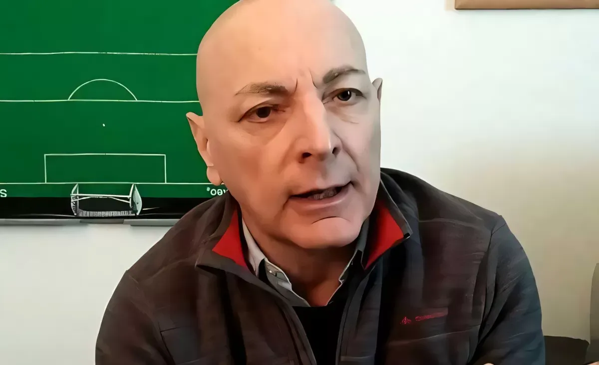 Napoli e le nuove sfide: il dibattito infuocato sulla dirigenza Napoli e le nuove sfide: il dibattito infuocato sulla dirigenza