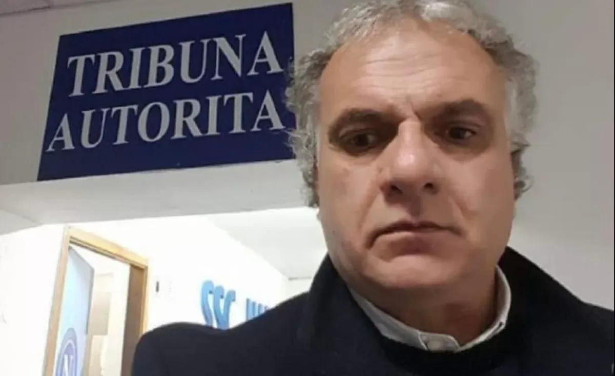 Le Polemiche sul Napoli: Esposito e il Rendimento Sotto la Lente Le Polemiche sul Napoli: Esposito e il Rendimento Sotto la Lente
