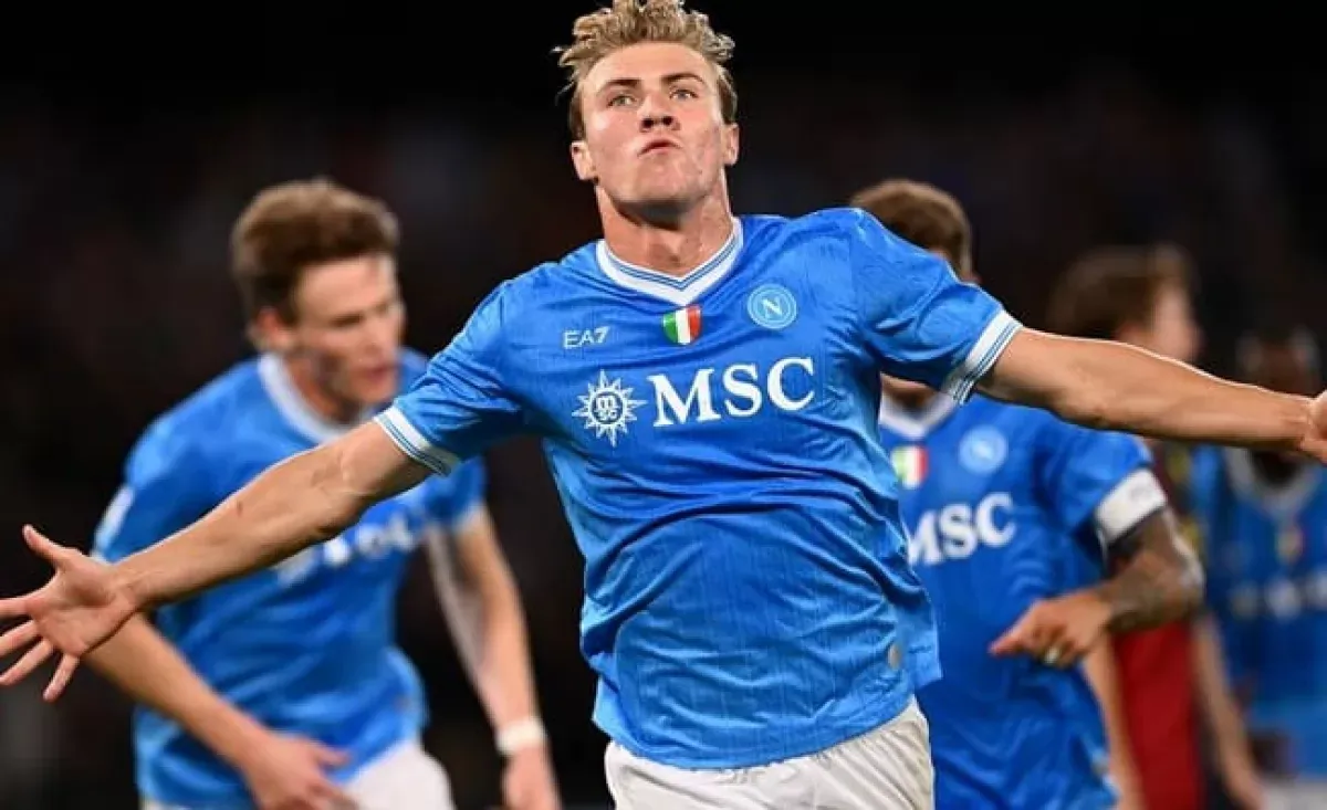 Hojlund: “Conte è un grande, il motivo del mio arrivo al Napoli”