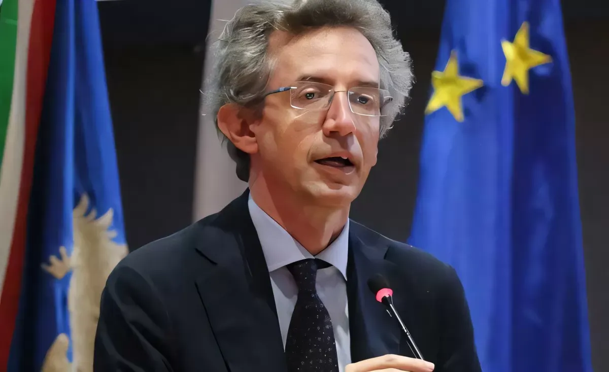 Il Sindaco Manfredi difende Allegri: "Nessun guasto nel suo Napoli, è solo sfortunato"