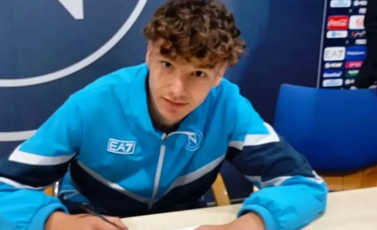 Il Napoli blinda Gabriele Marotta, la storia con il club azzurro prosegue