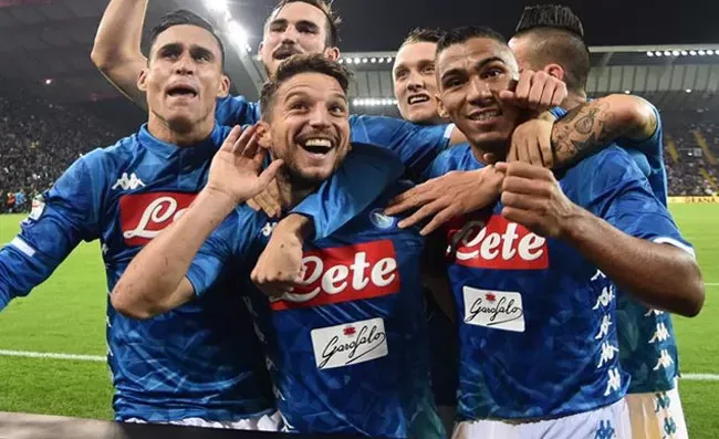 VIDEO - Del Genio e Martino esplodono per i due goal del Napoli! Esultanze pazzesche